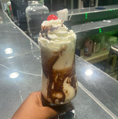 Hand-spun specialty milkshakes